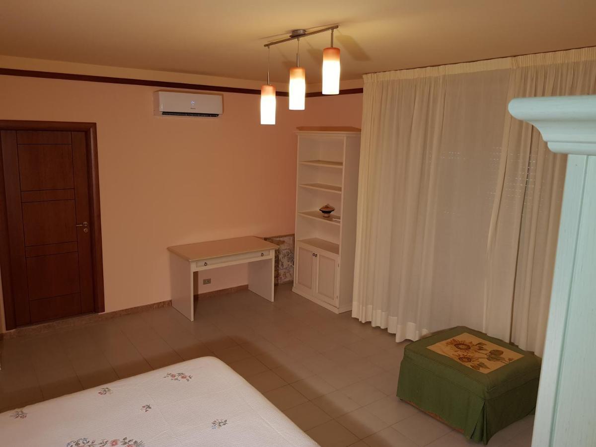 Stylish Apt Terina - Le Lincelle, Lamezia - Bright, Spacious, Elegant And With Terrace Санта-Эуфемия-Ламеция Экстерьер фото